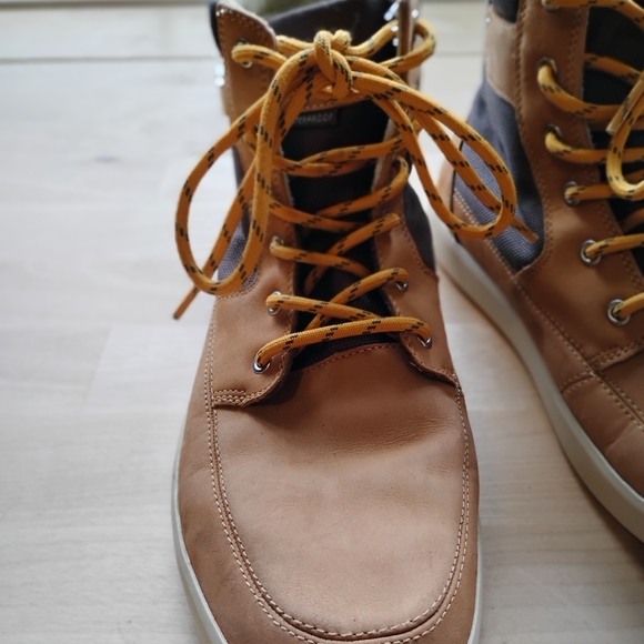 Helly Hansen Size 8.5 Women's Waterproof Tan Leather Boots - Picture 5 of 8